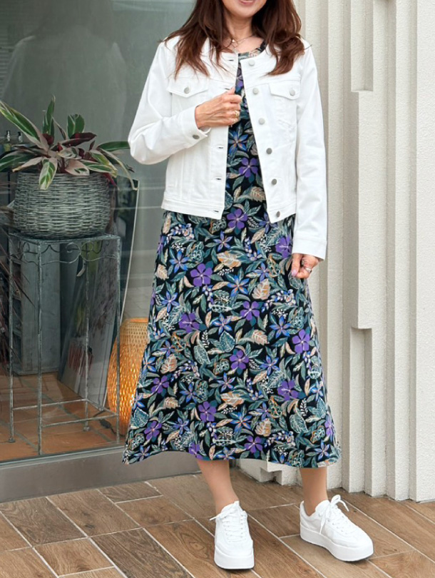 カットワーク刺しゅうブルゾン×フレンチスリーブロングワンピース