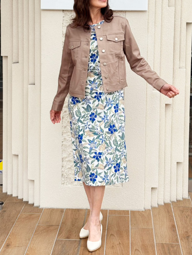 カットワーク刺しゅうブルゾン×ノースリーブワンピース