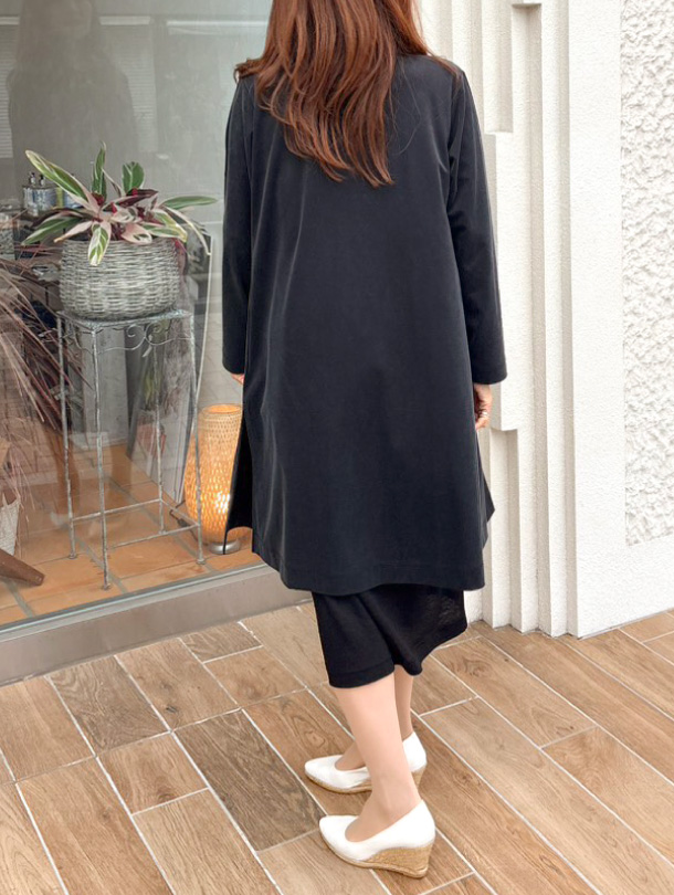 カットワーク刺しゅうブルゾン×ノースリーブワンピース