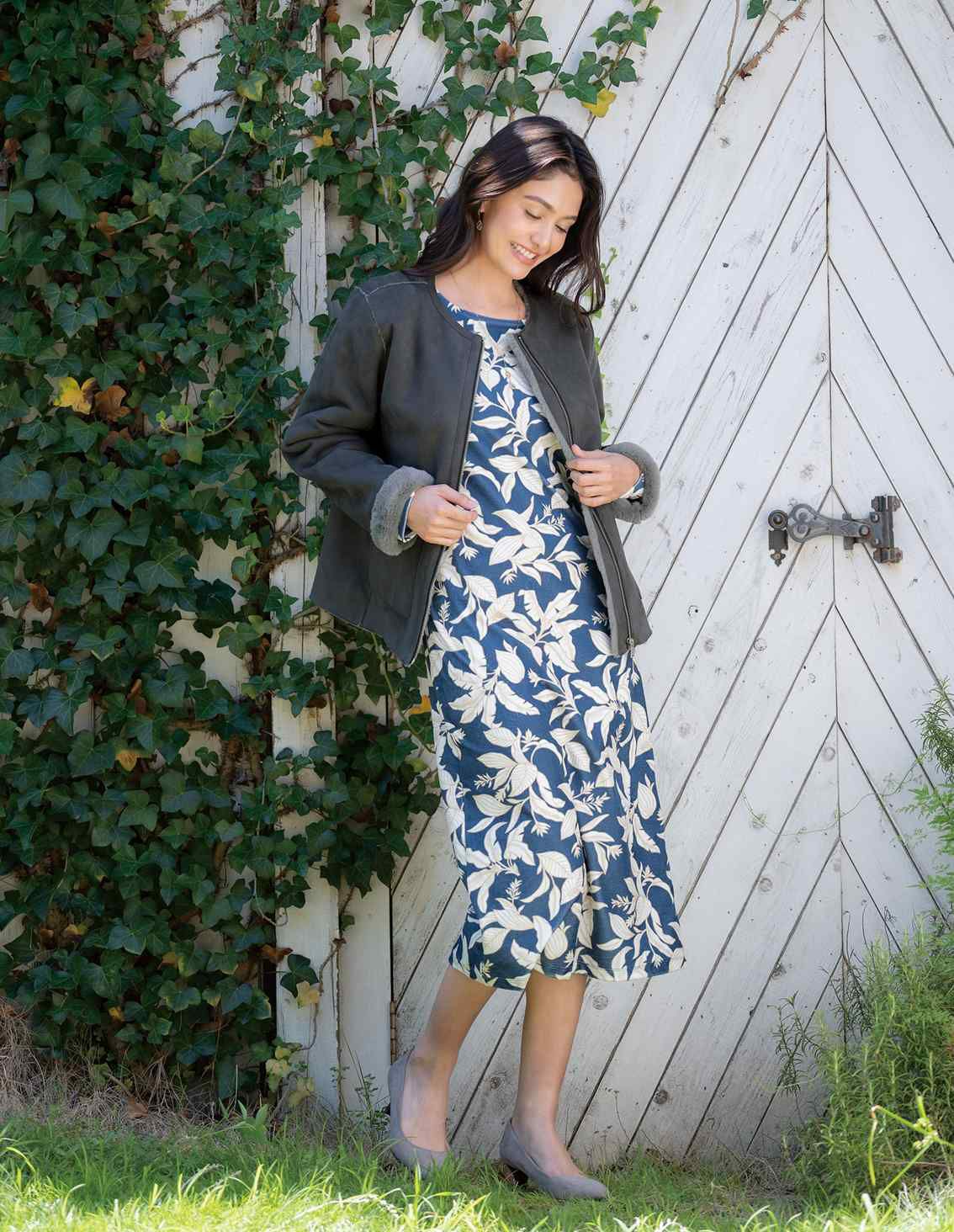 ❤️Selfportrait24新作新品☆ベージュ長袖ビジュー ロングワンピース  