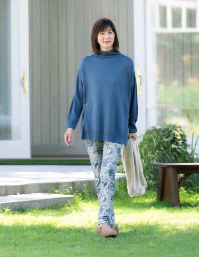 タイトスリムパンツ