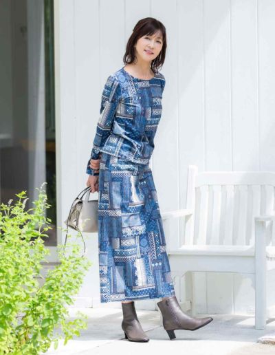 スリット入ロングスカート